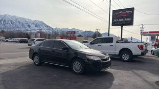 Used 2014 Toyota Camry LE image 1