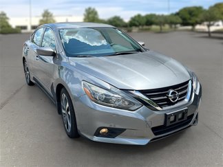Used 2017 Nissan Altima 2.5 SR image 1