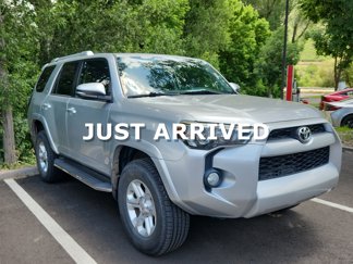 Used 2016 Toyota 4Runner SR5 Premium image 1