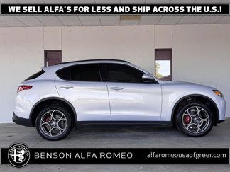 Used 2022 Alfa Romeo Stelvio Sprint image 1