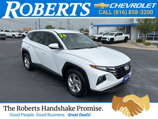 Used 2024 Hyundai Tucson SE image 1