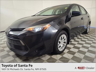 Used 2018 Toyota Corolla LE image 1
