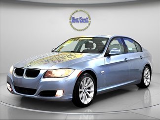 Used 2011 BMW 328i xDrive Sedan image 1