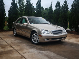 Used 2004 Mercedes-Benz C 240 4MATIC Sedan video 2
