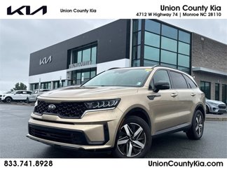 Used 2021 Kia Sorento S image 1