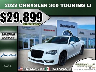 Used 2022 Chrysler 300 Touring L image 1