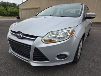 Used 2013 Ford Focus SE w/ Super Fuel Economy (SFE) Pkg image 1