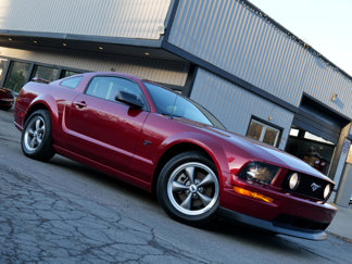 Used 2005 Ford Mustang GT image 1