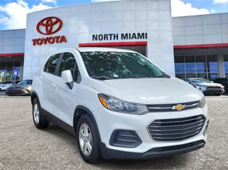 Used 2020 Chevrolet Trax LS w/ Tint and Cruise Package image 1