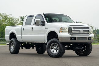 Used 2000 Ford F250 Lariat image 1