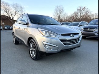 Used 2015 Hyundai Tucson SE image 1