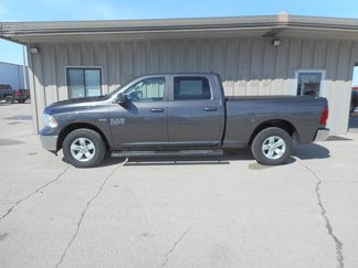 Used 2019 RAM 1500 Classic SLT image 1
