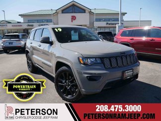 Used 2019 Jeep Grand Cherokee Altitude image 1