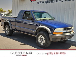 Used 2002 Chevrolet S10 Pickup LS w/ LS Preferred Equipment Group image 1