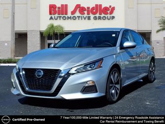 Certified 2022 Nissan Altima 2.5 SV image 1
