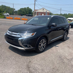 Used 2017 Mitsubishi Outlander SEL image 1