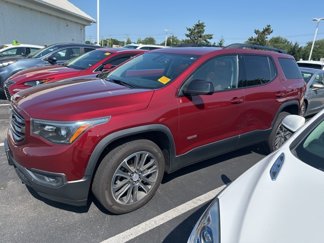 Used 2018 GMC Acadia SLT image 1