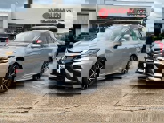 Used 2023 Toyota Camry SE image 1
