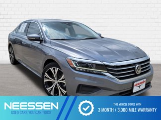 Used 2021 Volkswagen Passat 2.0T SE image 1