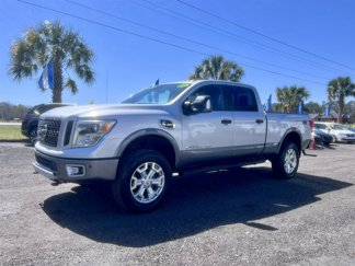 Used 2017 Nissan Titan PRO-4X w/ Pro-4x Convenience Package image 1