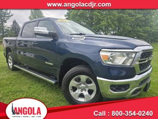 Used 2022 RAM 1500 4x4 Crew Cab image 1