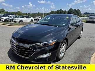 Used 2023 Chevrolet Malibu LT image 1