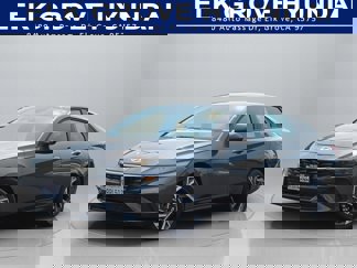 Certified 2025 Hyundai Elantra Sport image 1