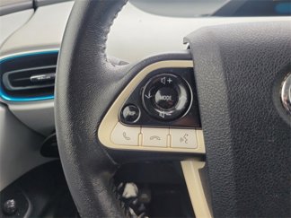 Used 2017 Toyota Prius Four image 1