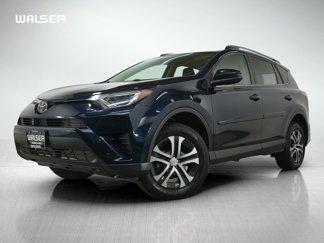 Used 2017 Toyota RAV4 LE image 1