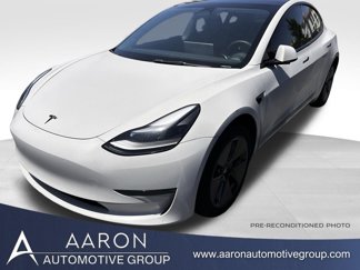Used 2023 Tesla Model 3 Standard Range image 1