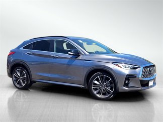 Used 2024 INFINITI QX55 Essential image 1