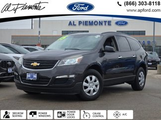 Used 2015 Chevrolet Traverse LS image 1