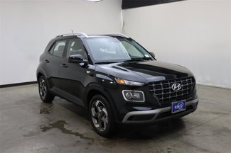 New 2025 Hyundai Venue SEL image 1