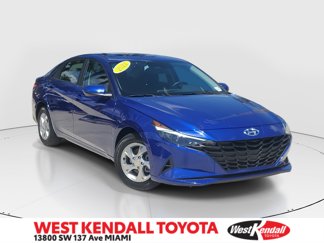 Used 2022 Hyundai Elantra SE image 1