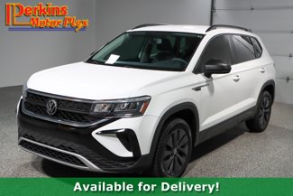 Used 2022 Volkswagen Taos S image 1