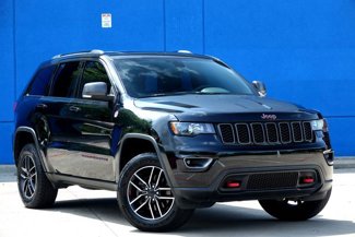 Used 2019 Jeep Grand Cherokee Trailhawk image 1