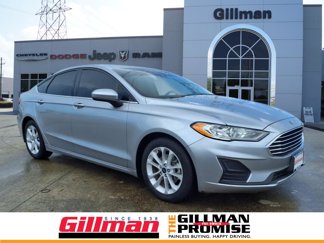 Used 2020 Ford Fusion SE image 1