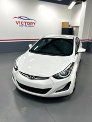 Used 2014 Hyundai Elantra SE image 1