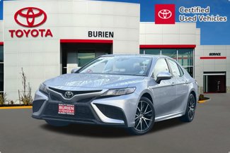 Certified 2021 Toyota Camry SE image 1