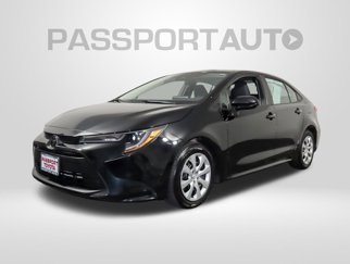 Used 2024 Toyota Corolla LE image 1