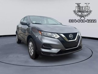 Used 2020 Nissan Rogue Sport S image 1