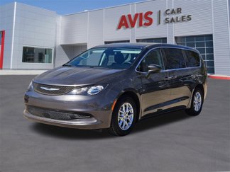 Used 2023 Chrysler Voyager LX image 1