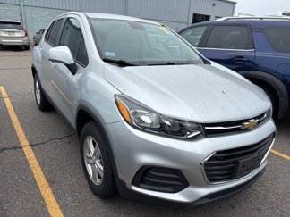 Used 2019 Chevrolet Trax LS w/ Tint and Cruise Package image 1