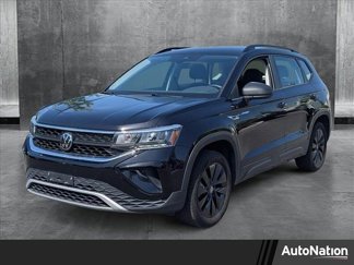 Used 2024 Volkswagen Taos S image 1