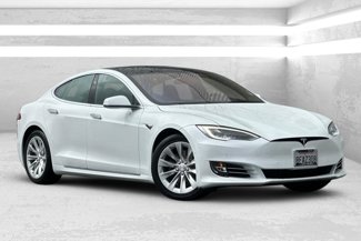 Used 2018 Tesla Model S 75D image 1