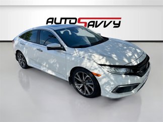 Used 2019 Honda Civic Touring image 1