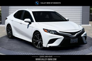 Used 2019 Toyota Camry SE image 1