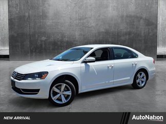 Used 2013 Volkswagen Passat 2.5 SE image 1