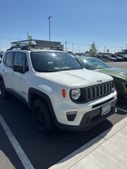 Used 2022 Jeep Renegade Sport w/ Sport Appearance Group image 1