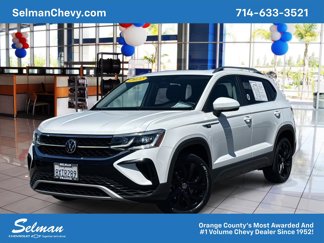 Used 2022 Volkswagen Taos SEL w/ Panoramic Sunroof Package image 1